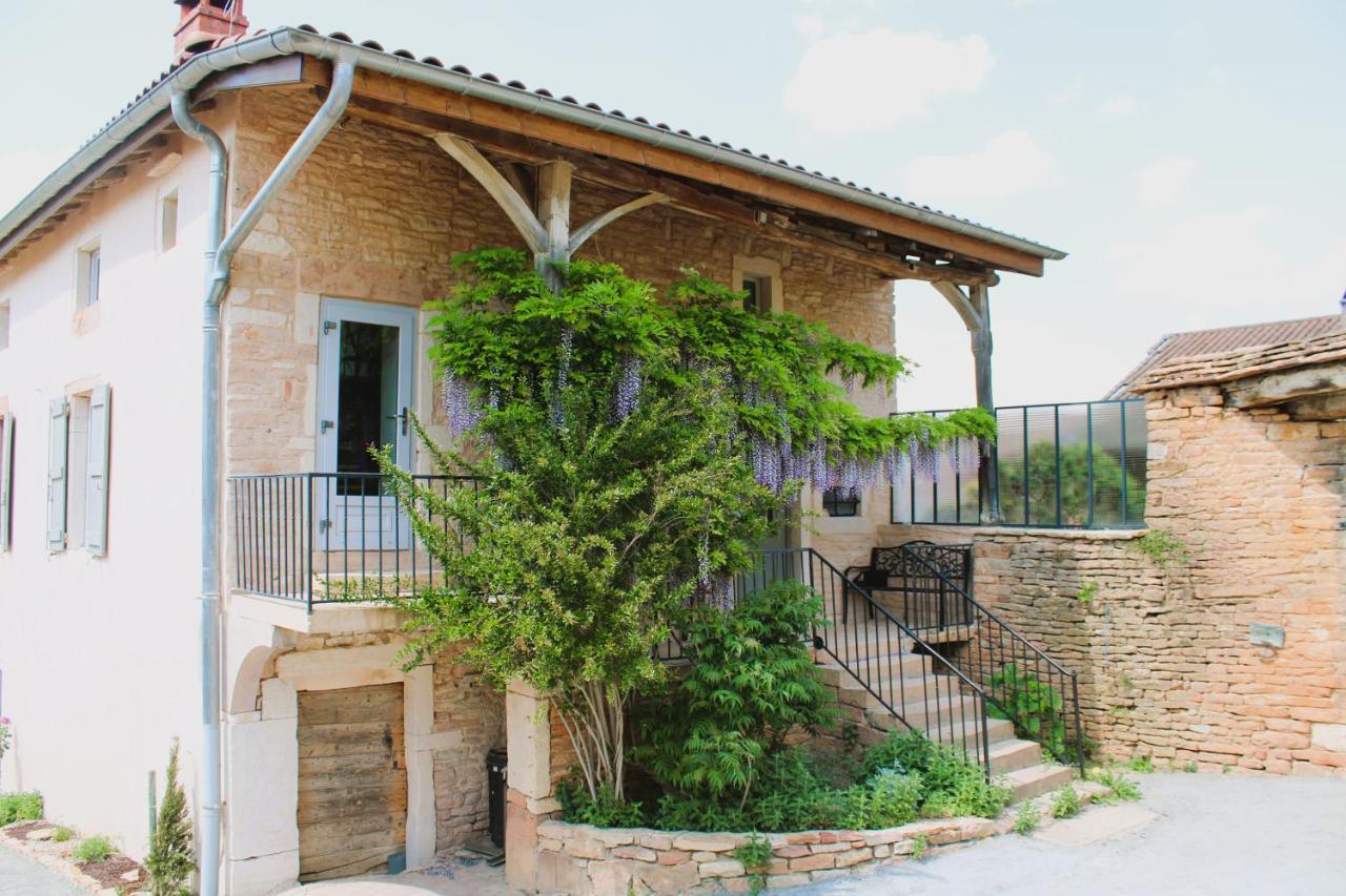 Le Clos Des Pierres Rouges Burgy Bagian luar foto